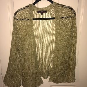 Beautiful GOLD sparkle sweater.
